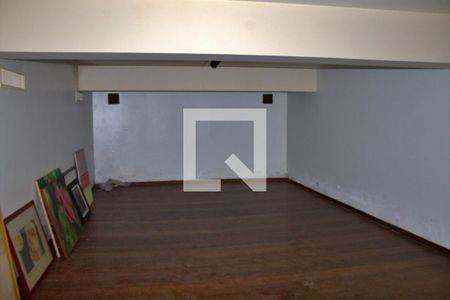 Casa à venda com 1500m², 5 quartos e NaN vagas Casa à venda com 1500m², 5 quartos e NaN vagasSala 9