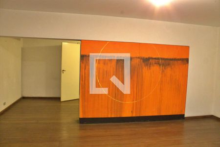 Casa à venda com 1500m², 5 quartos e NaN vagas Casa à venda com 1500m², 5 quartos e NaN vagasSala 9