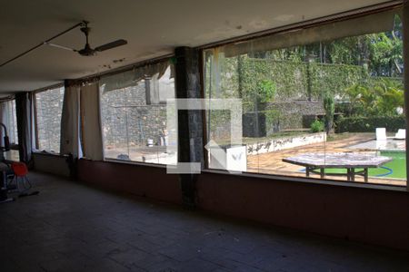 Casa à venda com 1500m², 5 quartos e NaN vagas Casa à venda com 1500m², 5 quartos e NaN vagasÁrea externa