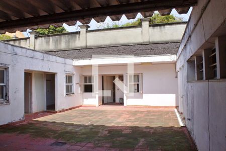 Casa à venda com 1500m², 5 quartos e NaN vagas Casa à venda com 1500m², 5 quartos e NaN vagasÁrea externa