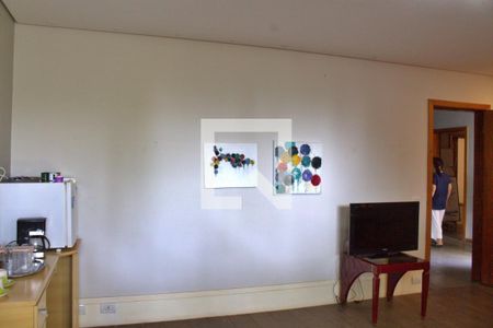 Casa à venda com 1500m², 5 quartos e NaN vagas Casa à venda com 1500m², 5 quartos e NaN vagasSala 6