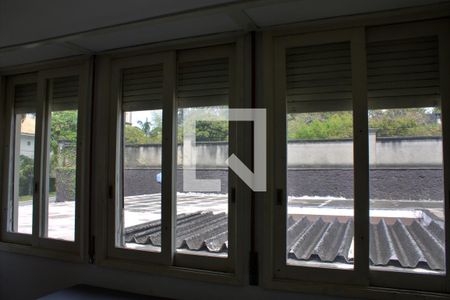 Casa à venda com 1500m², 5 quartos e NaN vagas Casa à venda com 1500m², 5 quartos e NaN vagasSuíte 1