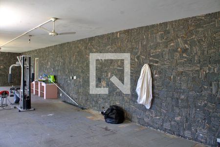 Casa à venda com 1500m², 5 quartos e NaN vagas Casa à venda com 1500m², 5 quartos e NaN vagasÁrea externa