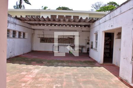 Casa à venda com 1500m², 5 quartos e NaN vagas Casa à venda com 1500m², 5 quartos e NaN vagasÁrea externa