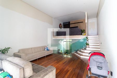 Sala de casa à venda com 3 quartos, 300m² em Jardim da Glória, São Paulo