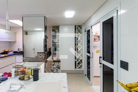 Casa à venda com 300m², 3 quartos e 2 vagasCozinha