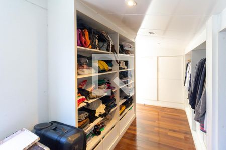 Casa à venda com 300m², 3 quartos e 2 vagasQuarto 1