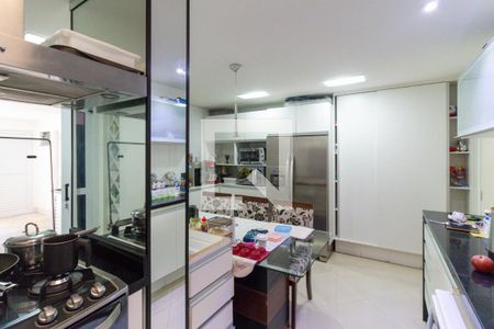 Casa à venda com 300m², 3 quartos e 2 vagasCozinha