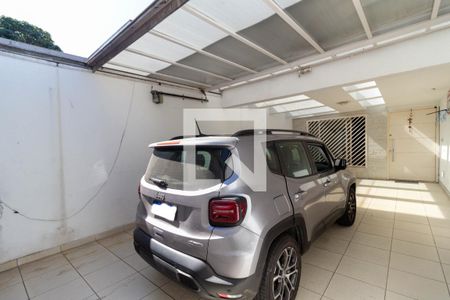 Casa à venda com 300m², 3 quartos e 2 vagasGaragem