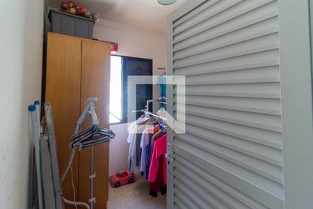 Casa à venda com 300m², 3 quartos e 2 vagasÁrea de serviço