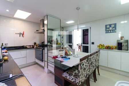 Casa à venda com 300m², 3 quartos e 2 vagasCozinha