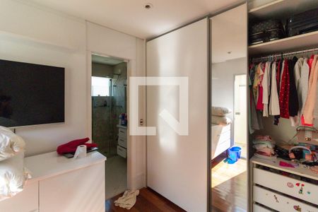 Casa à venda com 300m², 3 quartos e 2 vagasQuarto 3