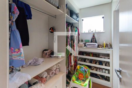 Casa à venda com 300m², 3 quartos e 2 vagasQuarto 1