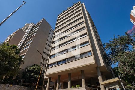 Apartamento à venda com 150m², 2 quartos e 1 vagaFachada