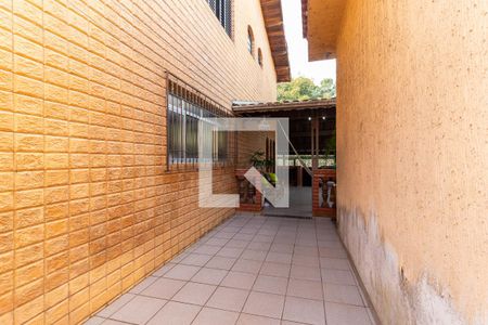 Casa à venda com 260m², 6 quartos e 3 vagasQuintal