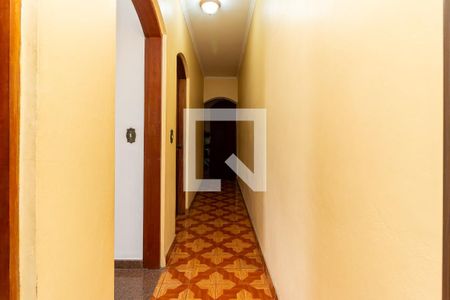 Casa à venda com 260m², 6 quartos e 3 vagasCorredor