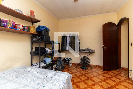 Casa à venda com 260m², 6 quartos e 3 vagasQuarto 2 - Casa 01