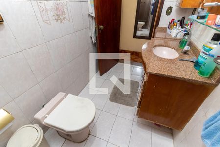 Casa à venda com 260m², 6 quartos e 3 vagasBanheiro 1 - Casa 01