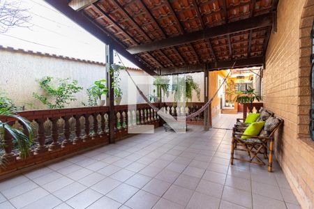 Casa à venda com 260m², 6 quartos e 3 vagasVaranda