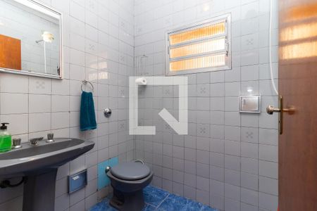 Casa à venda com 260m², 6 quartos e 3 vagasBanheiro 2 - Casa 01