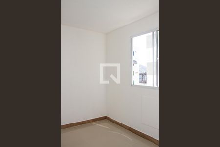 Quarto 01 de apartamento para alugar com 2 quartos, 40m² em Cascadura, Rio de Janeiro