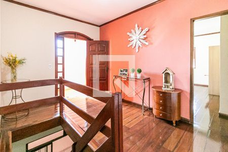 Hall de casa à venda com 4 quartos, 290m² em Serrano, Belo Horizonte