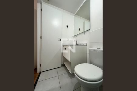 Apartamento para alugar com 27m², 1 quarto e sem vaga Apartamento para alugar com 27m², 1 quarto e sem vagaBanheiro da Suíte