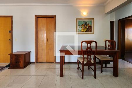 Apartamento à venda com 125m², 4 quartos e 2 vagasSala de Jantar
