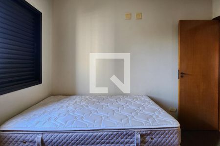 Apartamento à venda com 125m², 4 quartos e 2 vagasQuarto 2