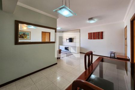 Apartamento à venda com 125m², 4 quartos e 2 vagasSala de Jantar
