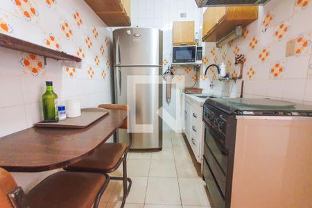 Apartamento para alugar com 72m², 2 quartos e 1 vagaCozinha