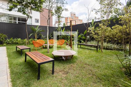 Apartamento à venda com 27m², 1 quarto e sem vagaÁrea comum 