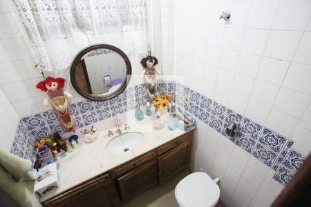 Casa à venda com 350m², 7 quartos e 1 vaga Casa à venda com 350m², 7 quartos e 1 vagaLavabo