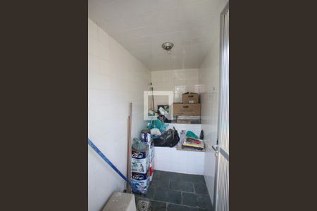 Casa à venda com 350m², 7 quartos e 1 vaga Casa à venda com 350m², 7 quartos e 1 vagaSauna