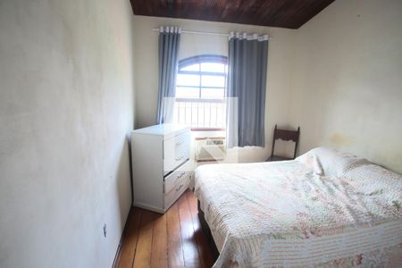 Casa à venda com 350m², 7 quartos e 1 vaga Casa à venda com 350m², 7 quartos e 1 vagaQuarto 3