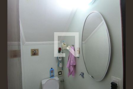 Casa à venda com 106m², 2 quartos e 1 vagaLavabo