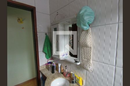 Casa à venda com 106m², 2 quartos e 1 vagaBanheiro