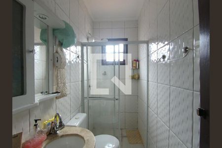 Casa à venda com 106m², 2 quartos e 1 vagaBanheiro