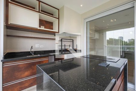 Varanda de apartamento para alugar com 3 quartos, 130m² em Sumaré, São Paulo