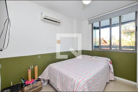 Quarto 1 de casa de condomínio para alugar com 2 quartos, 78m² em Piratininga, Niterói