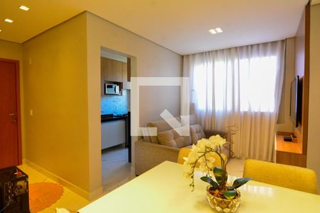 Sala de apartamento à venda com 2 quartos, 50m² em Vila Oeste, Belo Horizonte