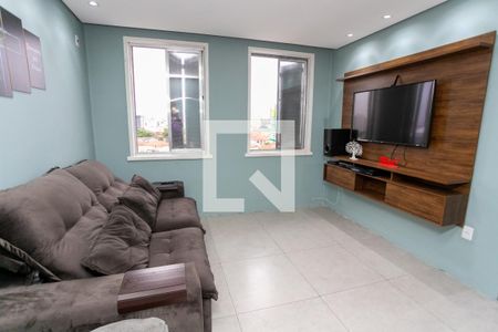 Sala de apartamento para alugar com 3 quartos, 70m² em Passo D’areia, Porto Alegre