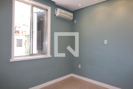 Apartamento à venda com 3 quartos, 80m² em Passo D’areia, Porto Alegre