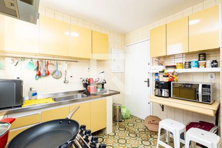 Apartamento à venda com 90m², 2 quartos e 1 vagaCozinha