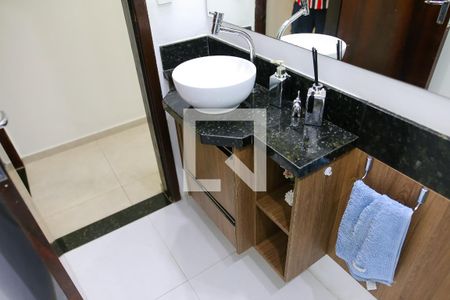 Lavabo de casa para alugar com 2 quartos, 230m² em Vila Camilopolis, Santo André