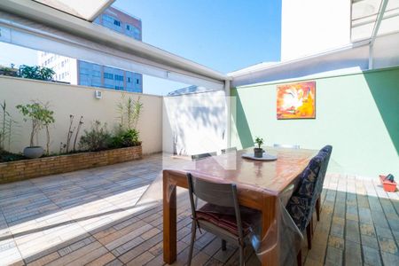 Apartamento à venda com 110m², 2 quartos e 1 vagaÁrea externa