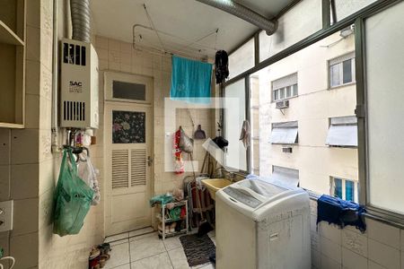 Apartamento à venda com 140m², 3 quartos e 1 vagaÁrea de Serviço