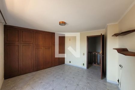 Casa à venda com 278m², 4 quartos e 4 vagasQuarto 1