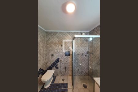 Casa à venda com 278m², 4 quartos e 4 vagasBanheiro Social