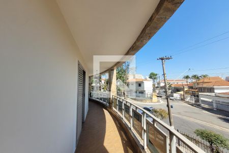 Casa à venda com 278m², 4 quartos e 4 vagasVaranda dos quartos